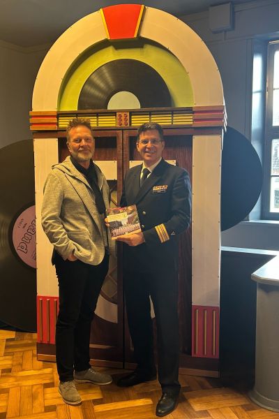 Marinemusikkorps spielt Benefizkonzert in Wilhelmshaven