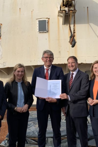 Fünf Millionen Euro für „Kapitän Meyer“