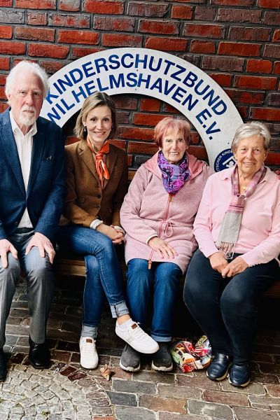 Vorstand des Kinderschutzbundes Wilhelmshaven erweitert