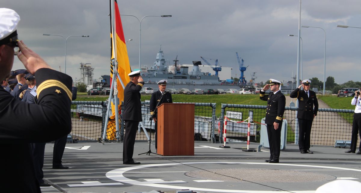 Kommandowechsel auf der Sachsen