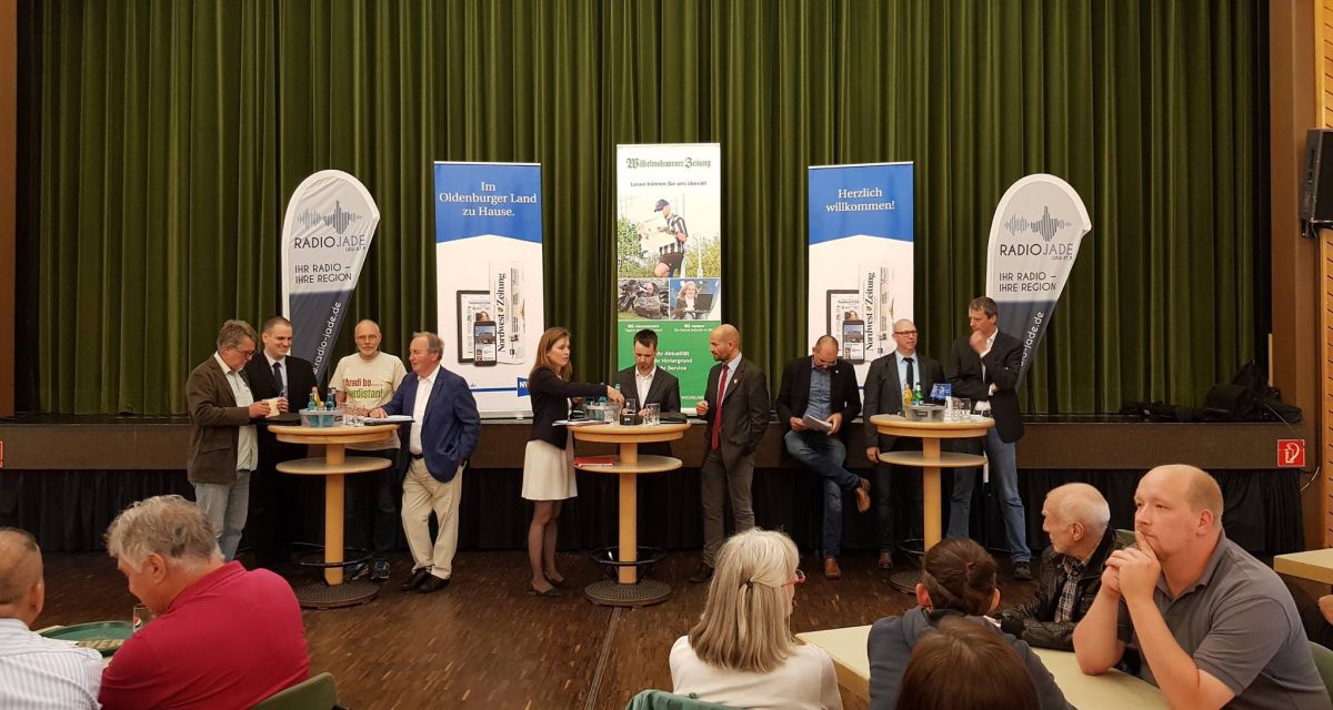 Die komplette Podiumsdiskussion der Bundestagskandidaten aus dem Bürgerhaus Schortens