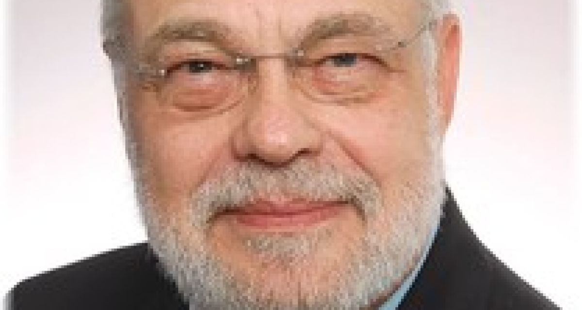 Gezeigt wird Rainer Hajek.