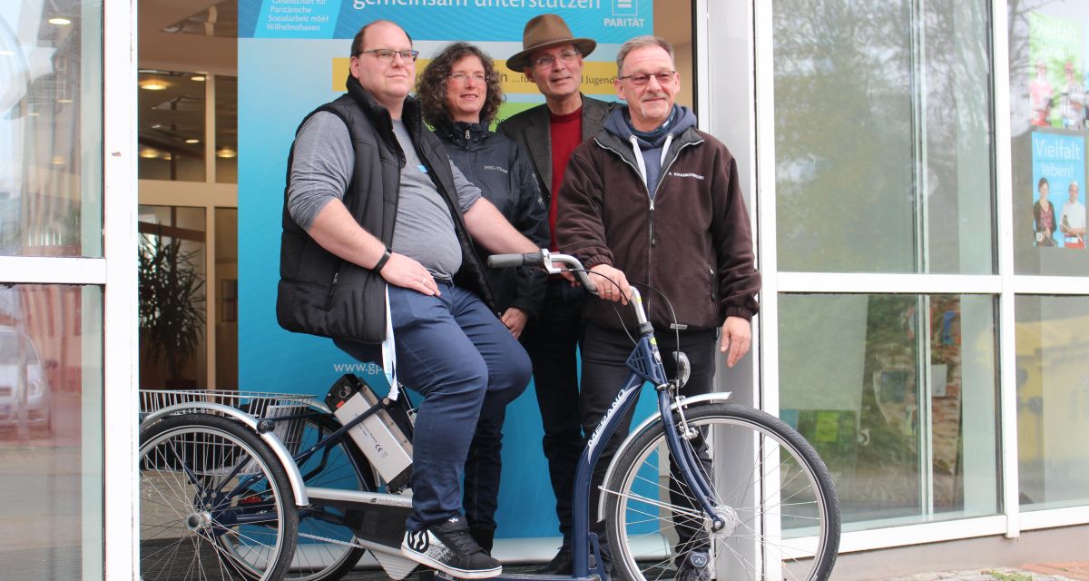 Dreirad für GPS-Mitarbeiter gespendet