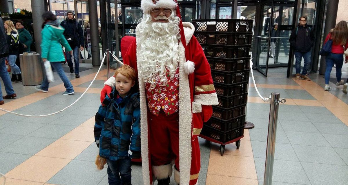 Der Nikolaus besucht die Nordseepassage