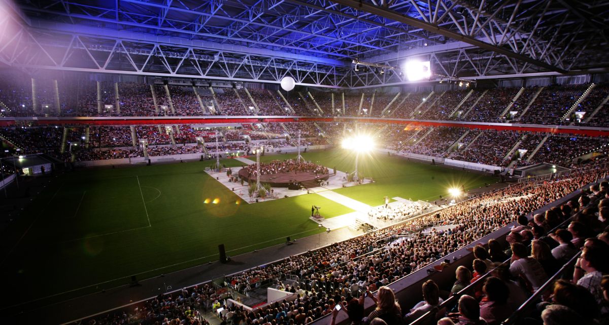 Im Gespräch mit Gerrit Junge, der Leiter des International Youth Convention Choir