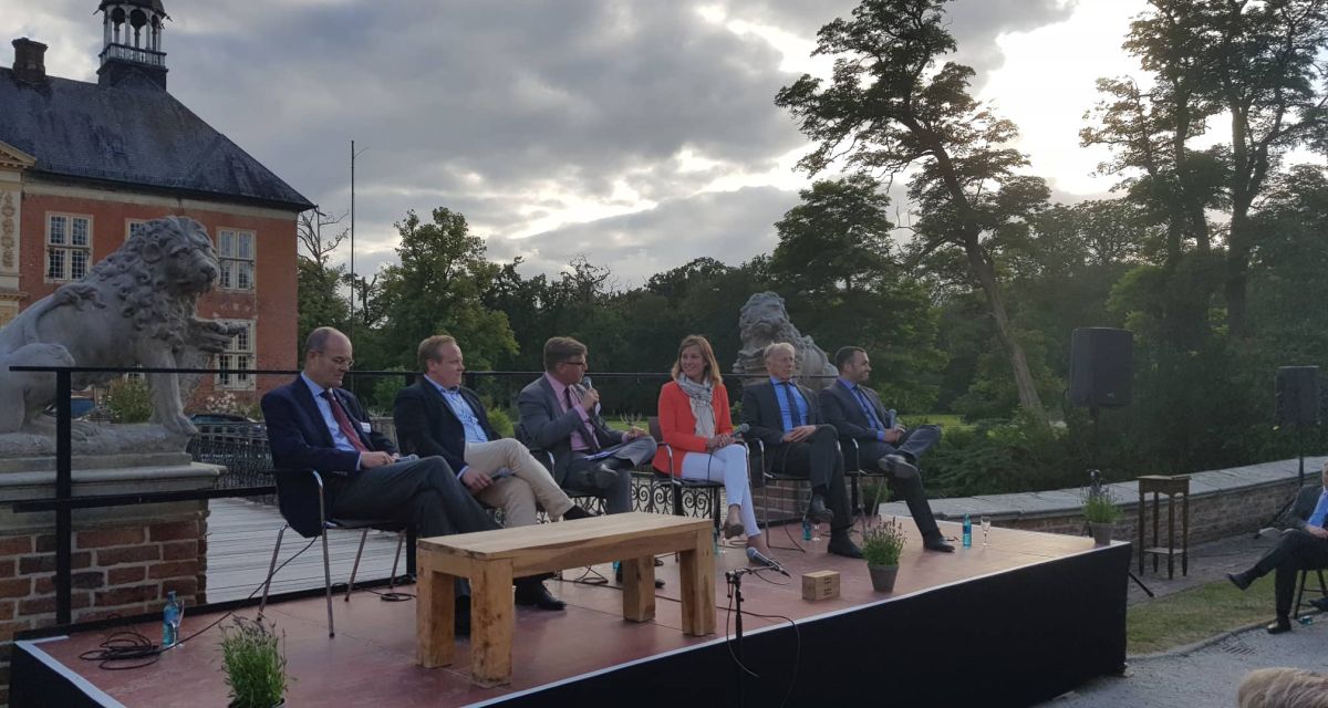 Einhundert Jahre Arbeitsgeber- und Wirtschaftsverein Jade