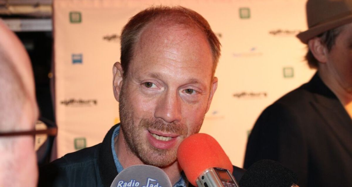 Der österreichische Schauspieler Simon Schwarz gibt im Rahmen des Internationalen Filmfests Oldenburg ein Interview.