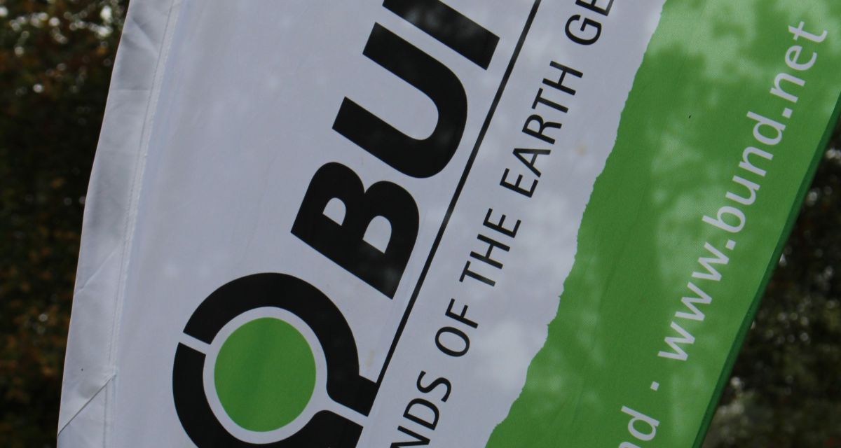 Der BUND spricht mit Bürgern über die Umwelt