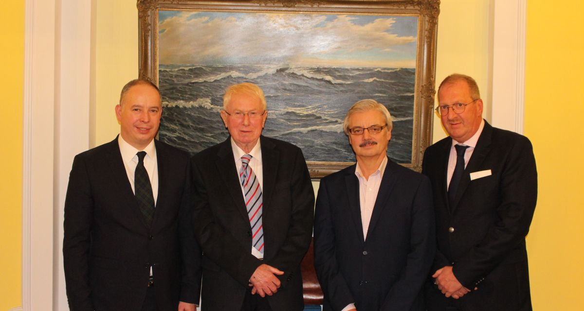 Dr. Hans-Joachim Gottschalk, Staatssekretär a.D. und Vertreter der Wilhelmshavener CDU bei Gottschalks Festvortrag im Logenhaus Wilhelmshaven