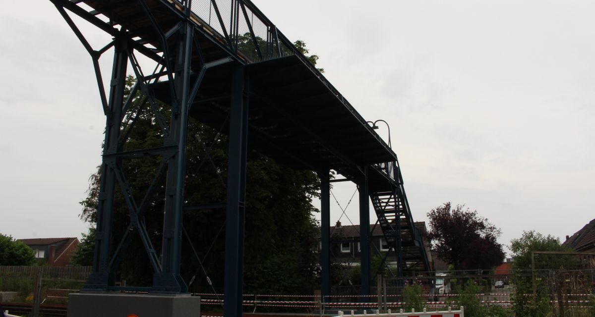 Fußgängerbrücke in Bant wieder eröffnet
