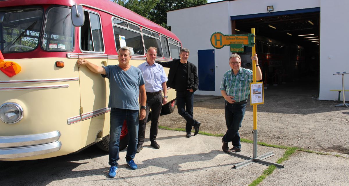 Vereine präsentieren historische Fahrzeuge