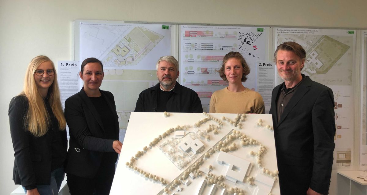Der Siegerentwurf für die Neugestaltung der Heinz-Neukäter-Schule in Varel wird präsentiert.