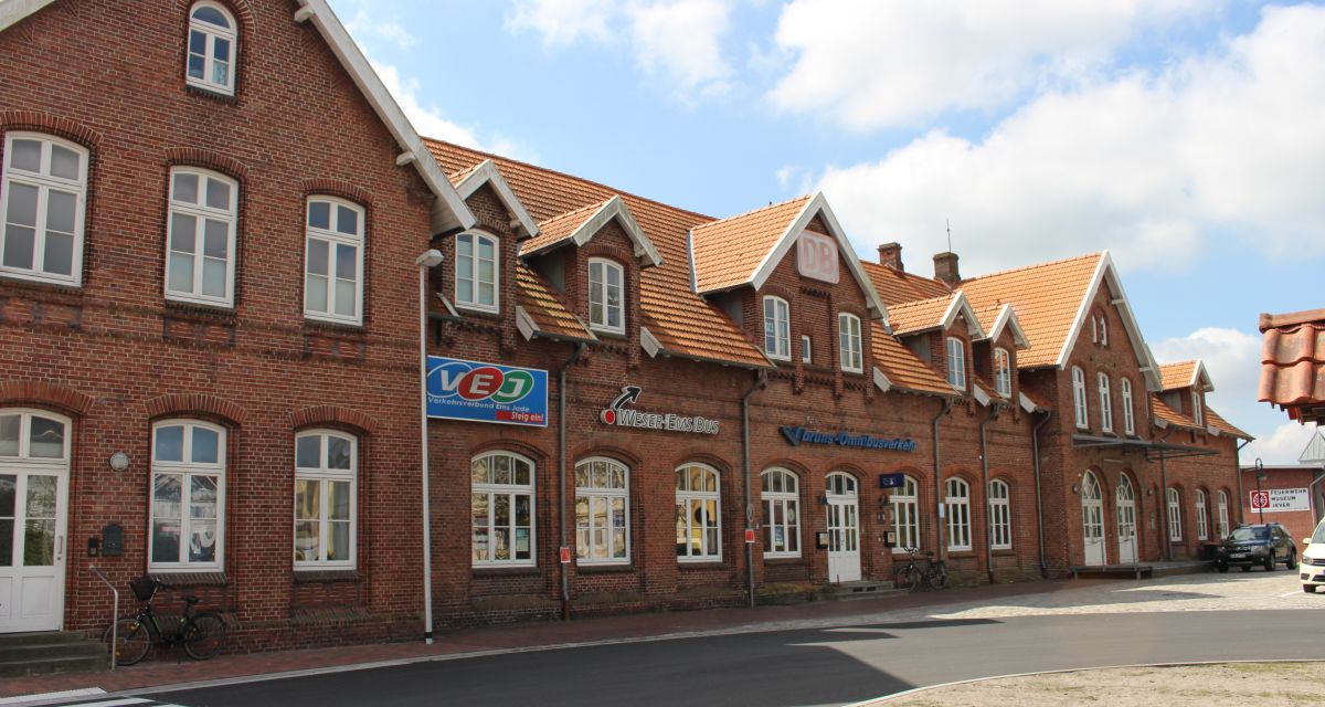 Einweihung des ausgebauten ZOB Jever