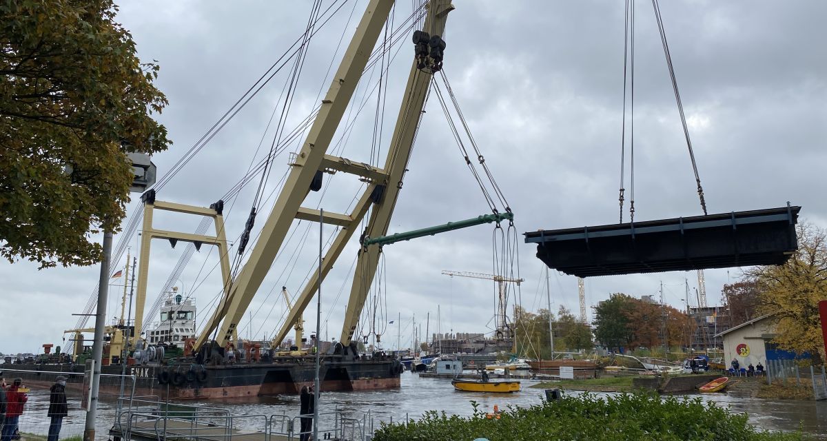 Arbeiten an der Deichbrücke gehen weiter