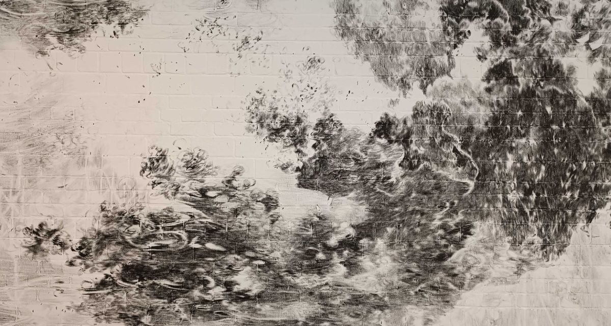 Eine Gouache-Zeichnung an einer Innenwand der Kunsthalle Wilhelmshaven, die für die Ausstellung 