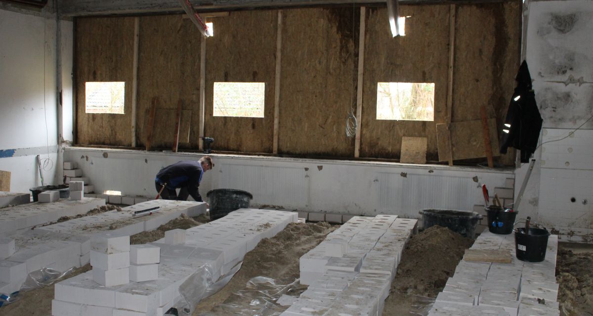 Mauerarbeiten an der Marion-Dönhoff-Schule 