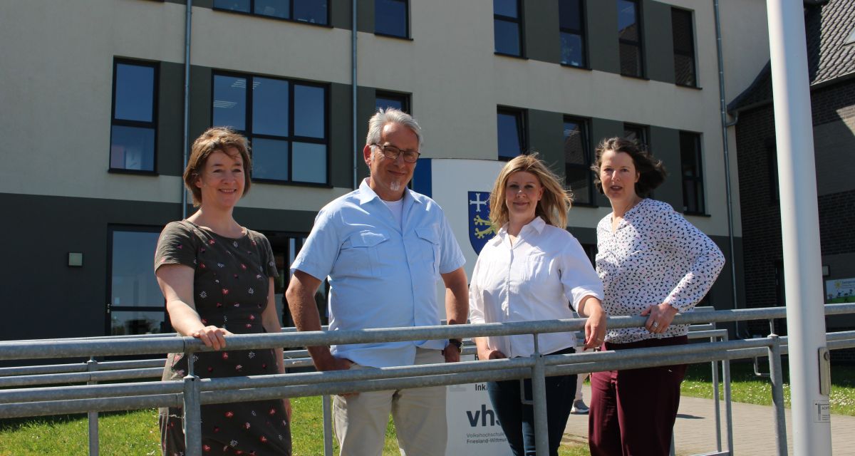 Der Pflegekinderdienst Friesland stellt seine Ausstellung im 