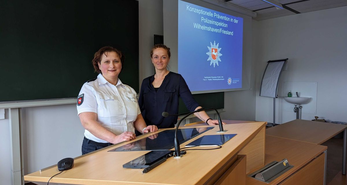 Polizeiinspektion Wilhelmshaven/Friesland informiert Studierende im Bereich der sozialen Arbeit über Respekt im Arbeitsalltag