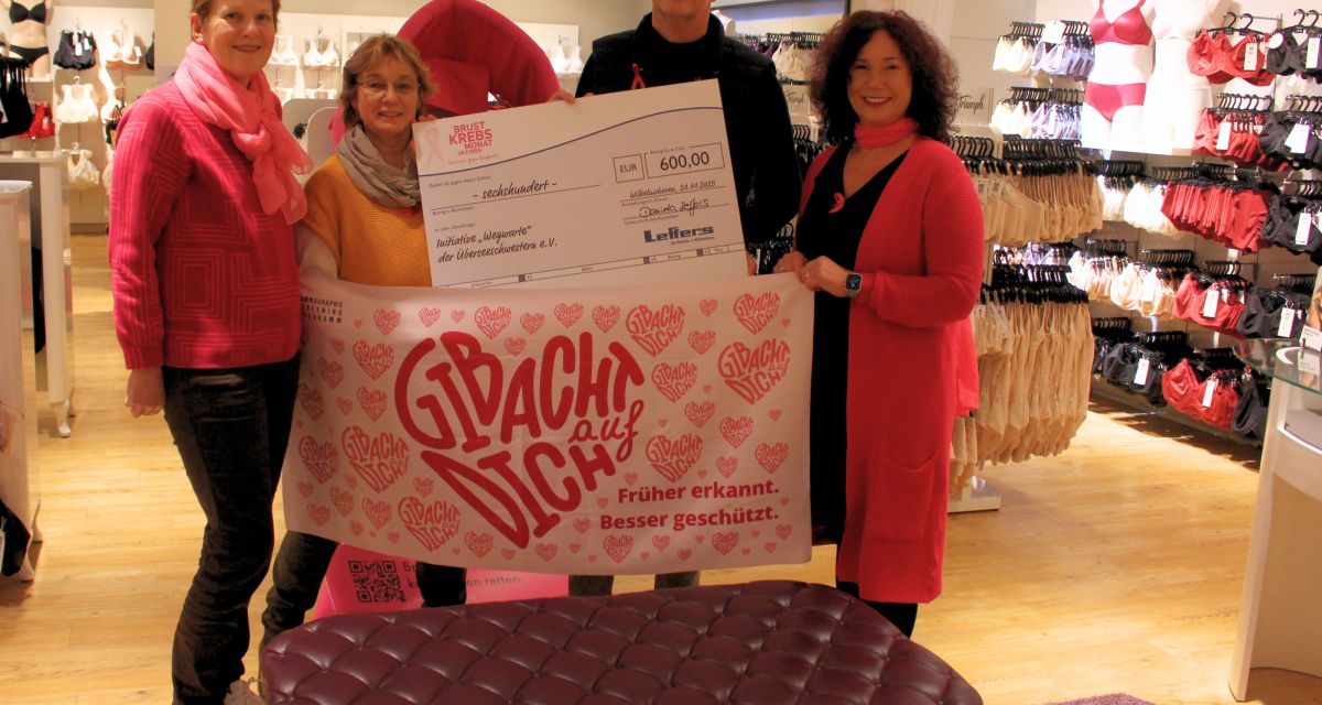 Spendenübergabe Pinktober an die Wegwarte