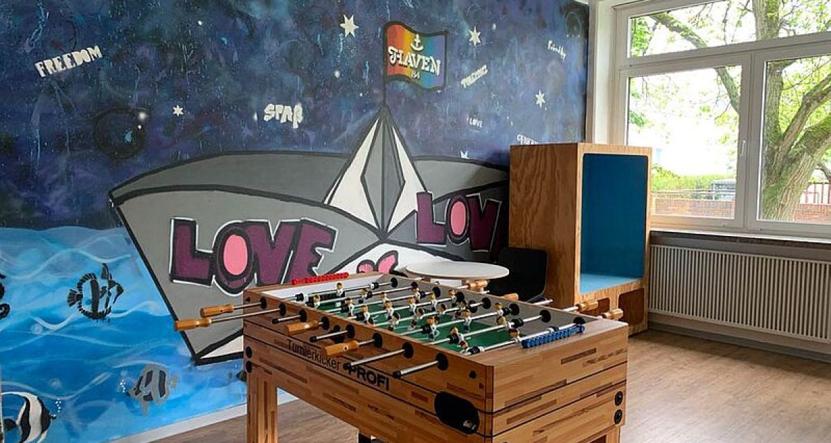 Zu sehen ist das Innere des Jugendtreffs 