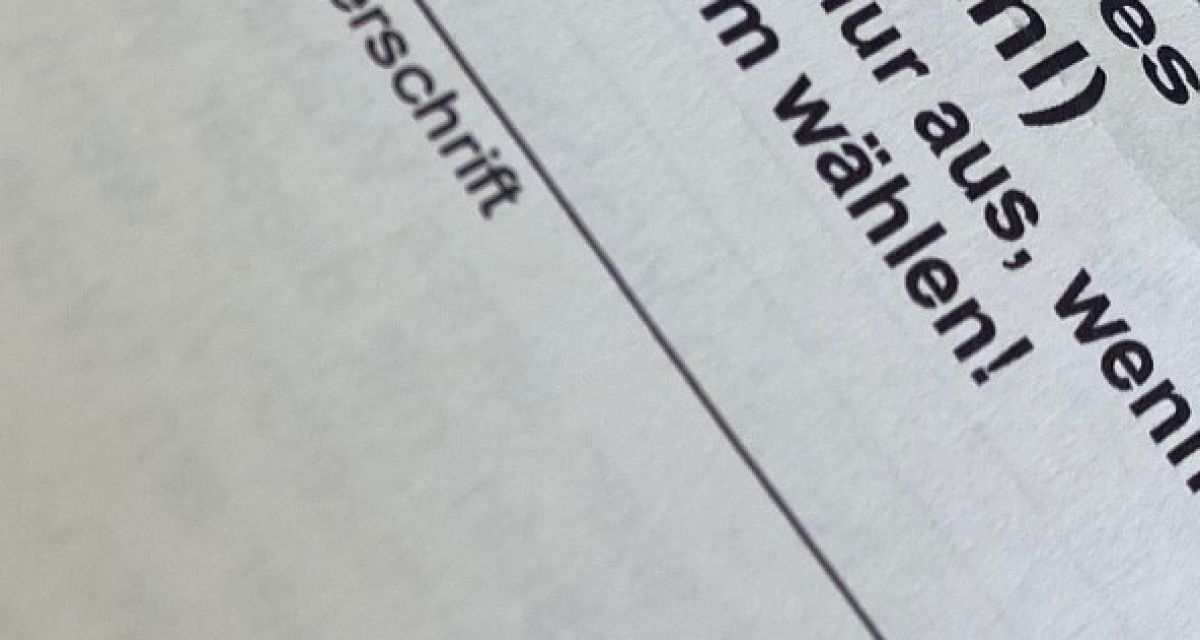 Wahlschein Briefwahl Demokratie