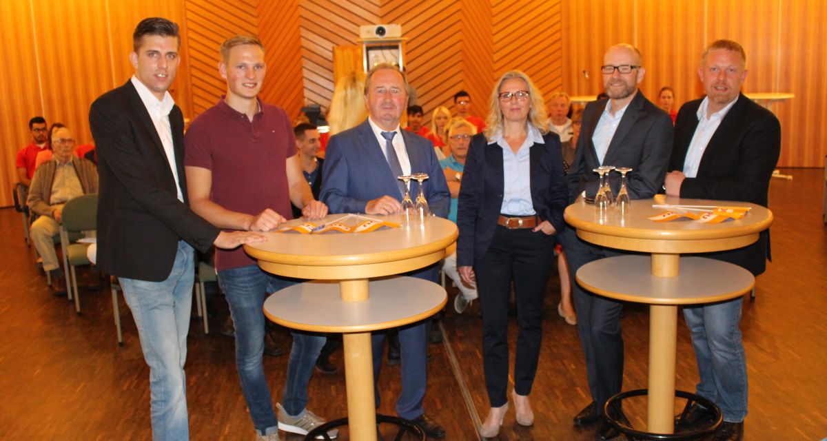 CDU-Generalsekretär auf Stippvisite in Schortens