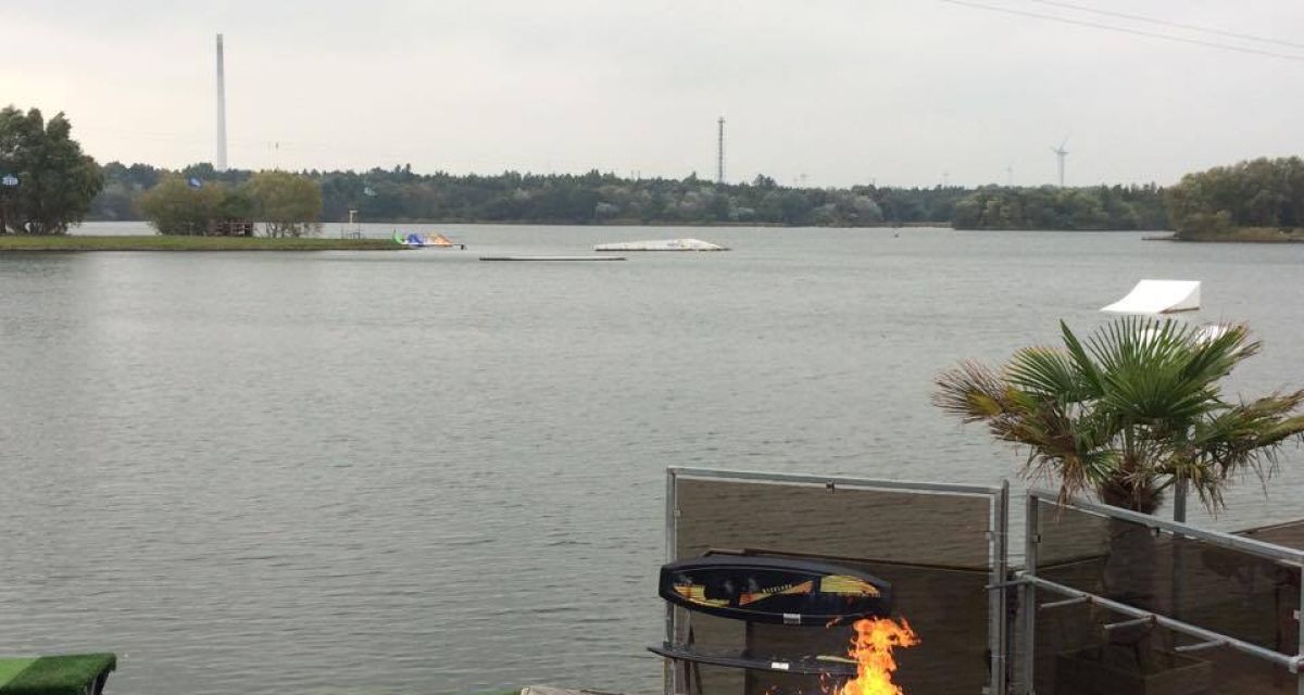 Die Wasserskianlage Hooksiel.
