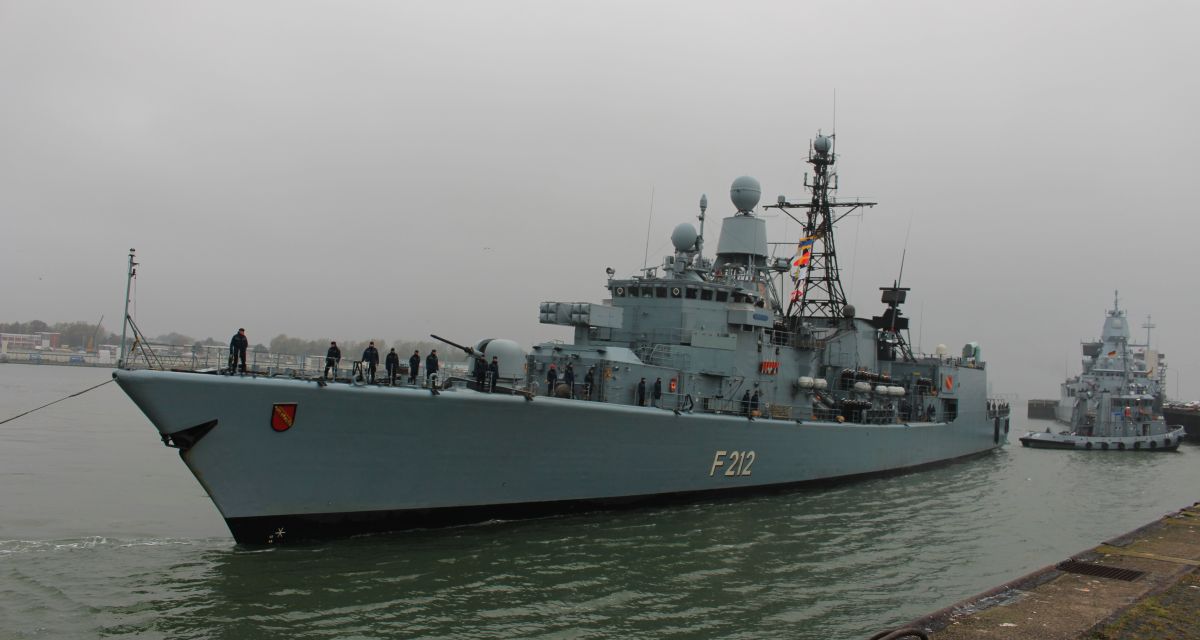 Letztes Einlaufen der Karlsruhe