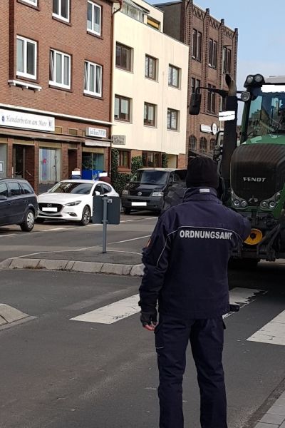 Verkehrskontrolle am Bismarckplatz