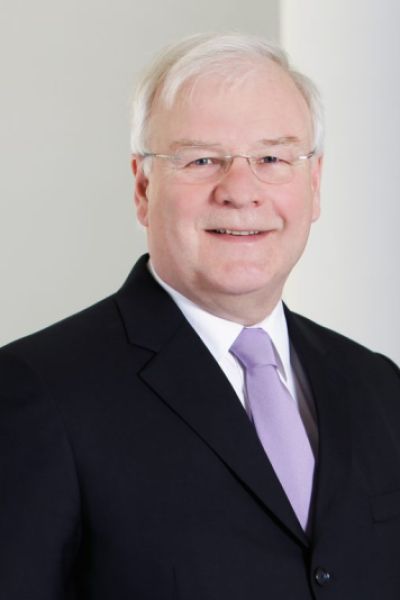 Landtagspräsident Bernd Busemann zur Situation im Landtag