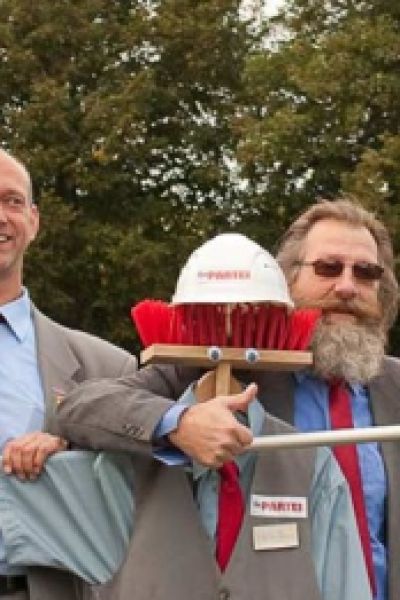 Die Landtagskandidatin und der Bundestagskandidat der PARTEI