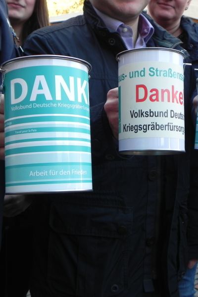 Sammlung für Kriegsgräberfürsorge startet