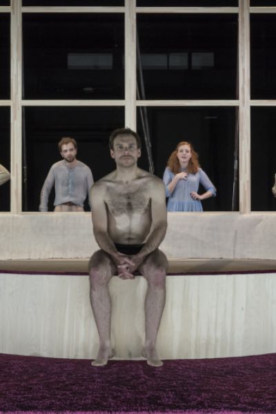 Fabian feiert Premiere im Stadttheater