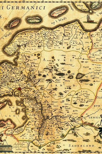 Autorin Maike Salhofen über Mönche und Piraten