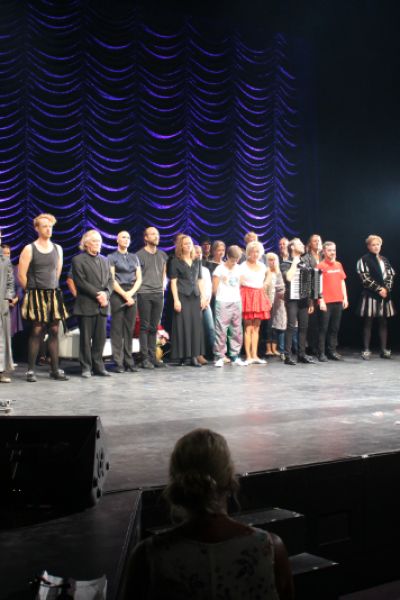 Das war die Spielzeitrevue und das Kultukarussell