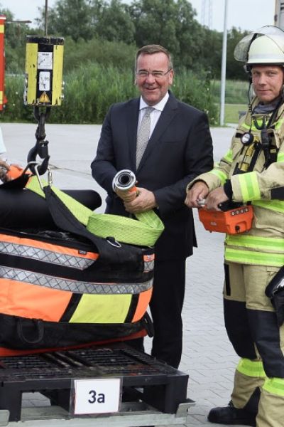 Innenminister Pistorius bei der Feuerwehr