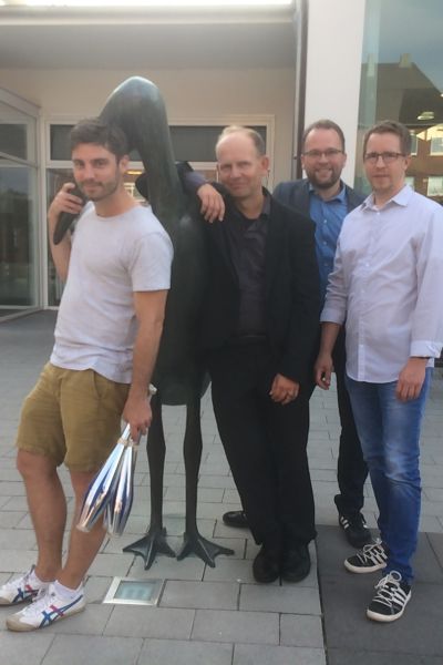 Engere Kooperation zwischen Junger VHS und Junger Landesbühne