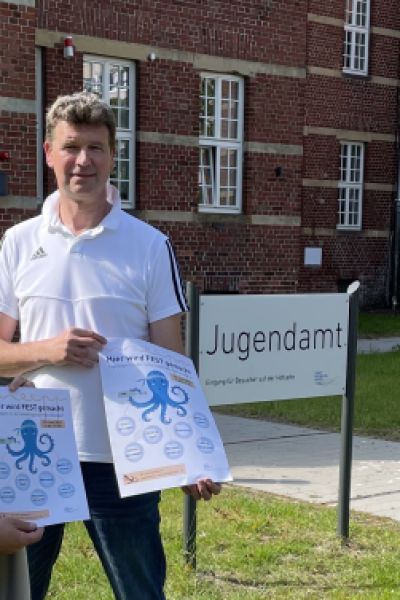 Jugendamt feiert gelungenen Umzug