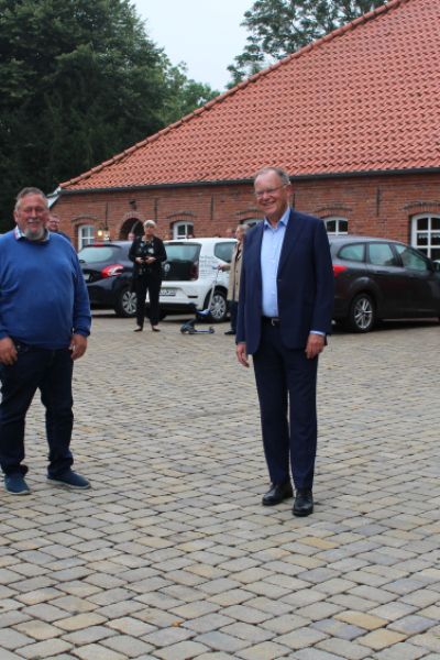 Ministerpräsident Stephan Weil in Middoge zu Gast