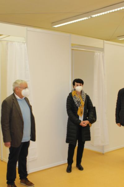 Friesland stellt Impfzentrum vor