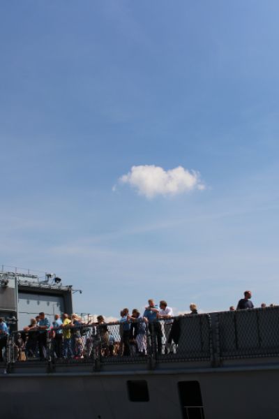 „Mecklenburg-Vorpommern“ auf dem Weg ins Mittelmeer