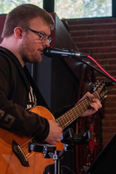 Musiker aus Varel mit viralem Erfolg