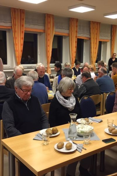 1. Voslapper Fastenessen