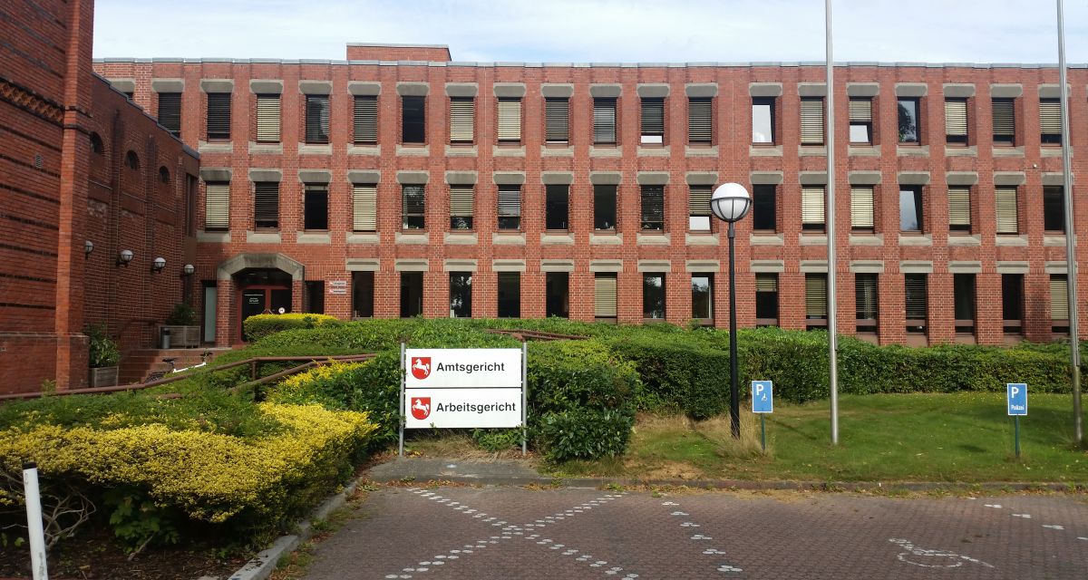 Zu sehen ist das Amtsgericht und Arbeitsgericht in Wilhelmshaven. 