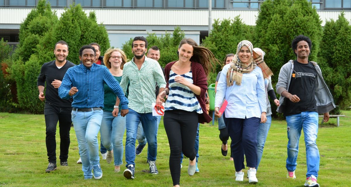 Geflüchtete können weiterhin an der Jadehochschule studieren