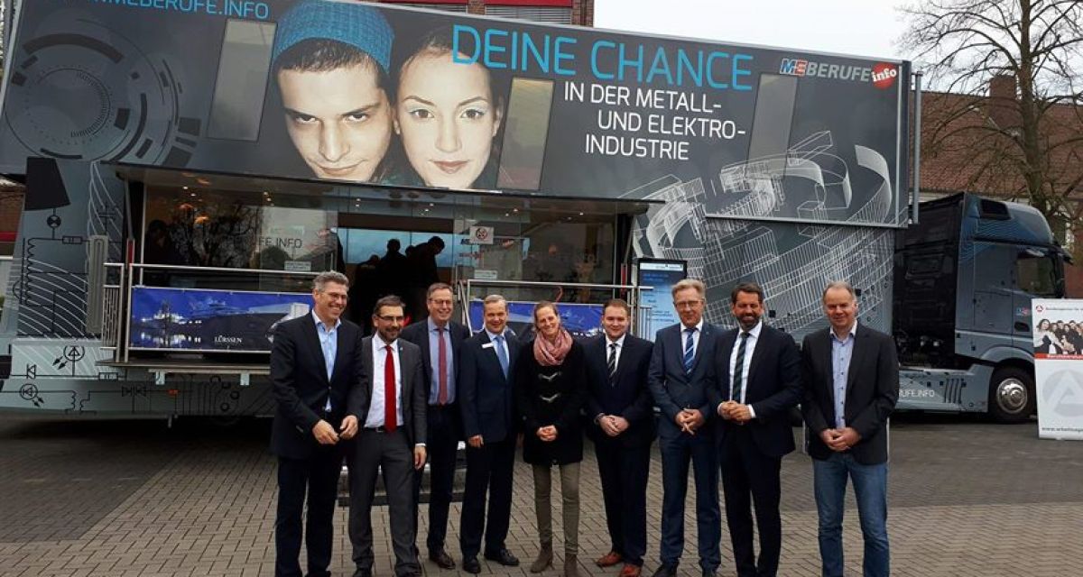 Informations-Truck der Nordmetall an der BBS