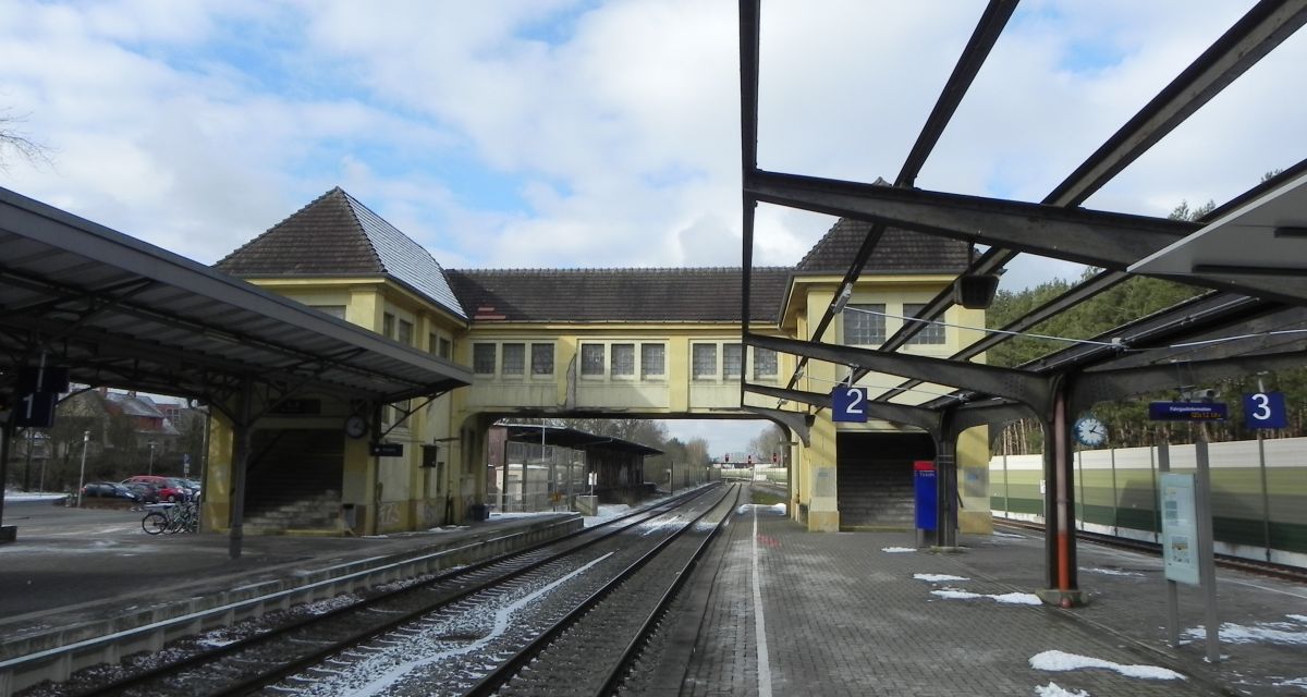 Fußgängerbrücke Bahnhof Varel