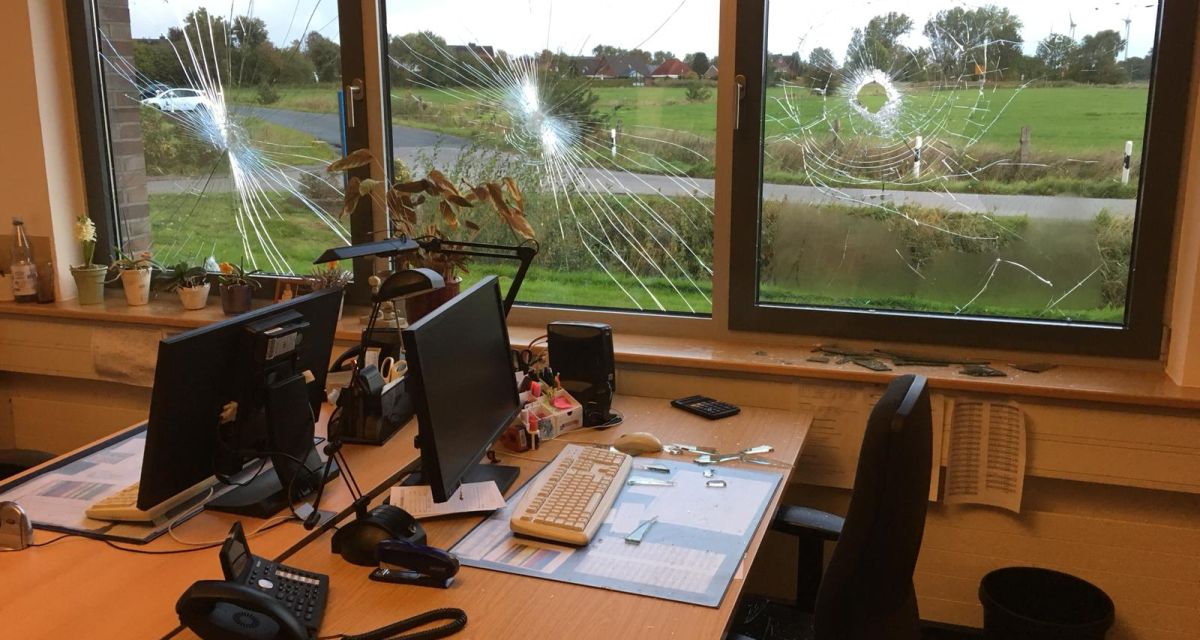 Sachbeschädigung beim Jobcenter in Wittmund
