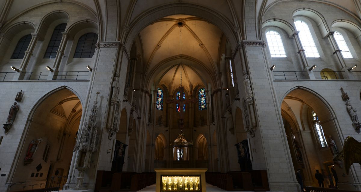 Altar im St. Paulus Dom
