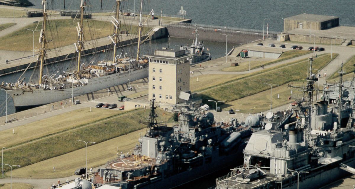 Neuaufbau der Bundeswehr dauert zehn Jahre